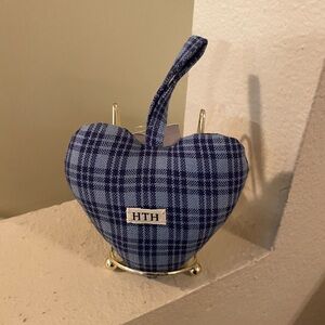 🐠 Nordstrom. Blue Check HTH Heart Christmas Ornament. NWT.